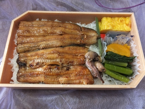 茶寮 潤 新横浜 高級居酒屋のお弁当 Middleage散財日記