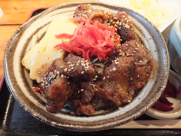 梅よし 不動前 焼鳥がのらない焼鳥丼 Middleage散財日記