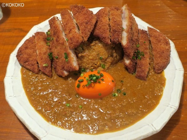 カレー名人 新富町 ダブルカツマサラチャーハンに挑む Middleage散財日記