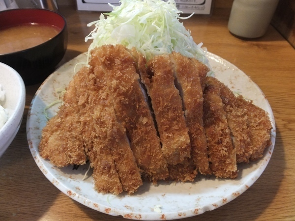 【在庫あり】 とんかつ はぎ乃（赤羽橋）…サラリーマンの味方的とんかつ店 小物